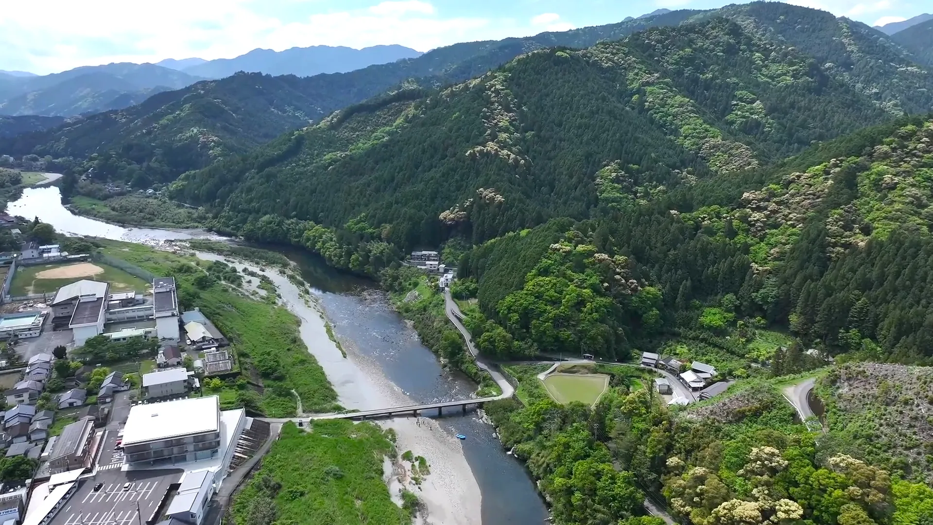 240503吉野川上流域（トビイワ沈下橋）